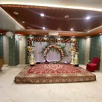 Hotel Varuna Grand